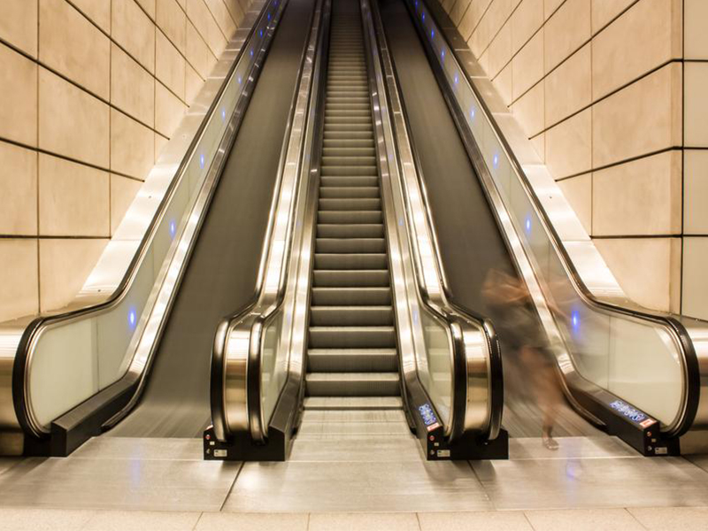 兴义自动扶梯的安全操作规程介绍